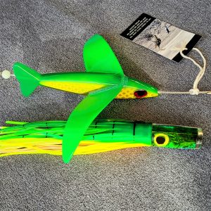VI Z10 lure with Hawaiian Mahalo Bird Teaser